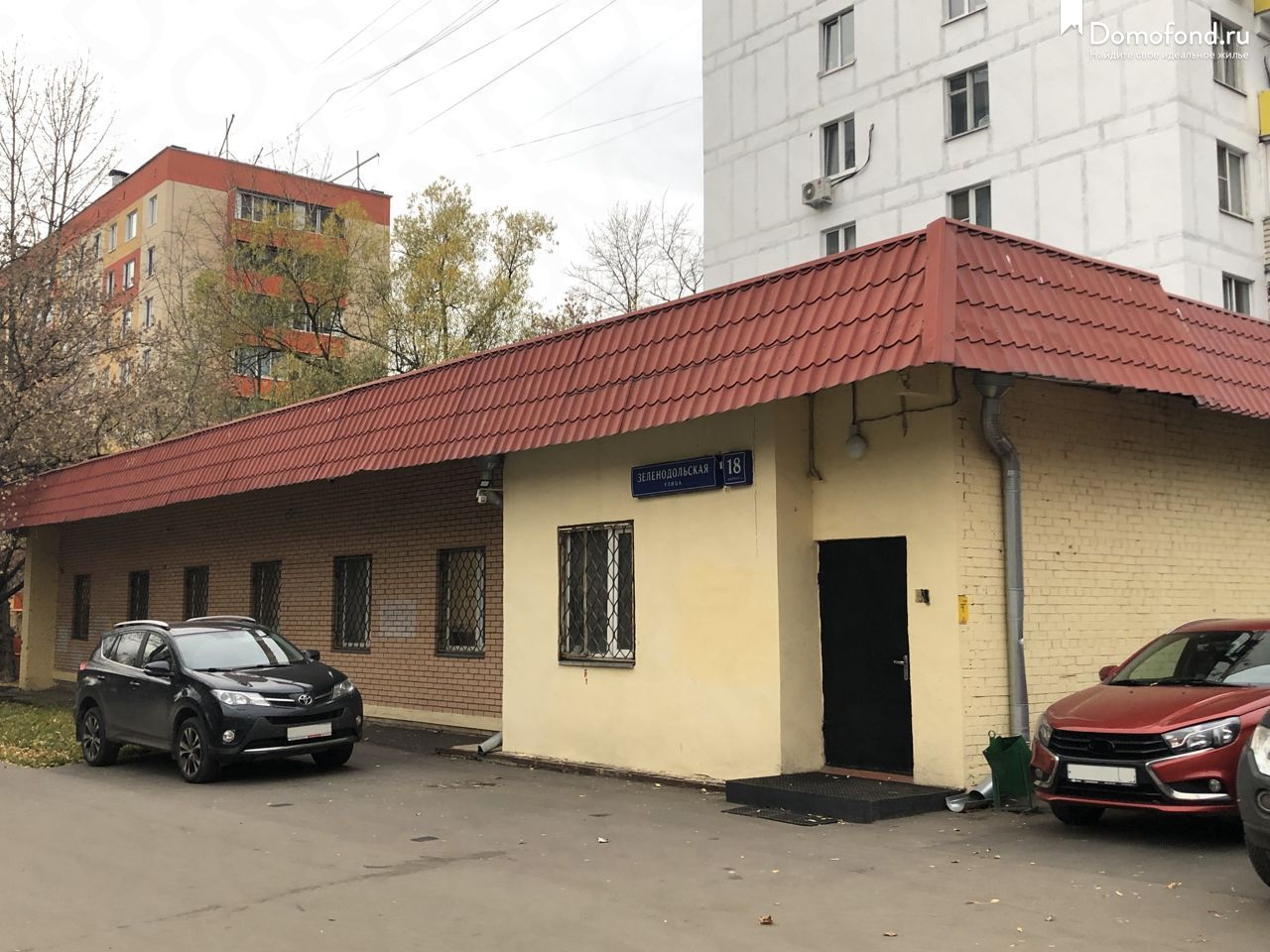 На Зеленодольской сдают в аренду нежилое помещение